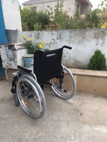 инвалидная коляска отдам даром: Əlil arabası. teze keyfiyyetine zəmənət verilir. Geniş böyuk razmer — 3