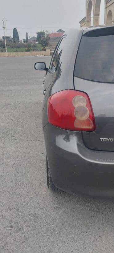 moto ehtiyat hisseleri: Toyota Auris: 1.4 l | 2008 il Hetçbek — 4