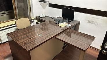 sade mebeller: Ofis mebel dəsti - Ofis masası: L‑şəkilli iş masası, tünd qəhvəyi — 2