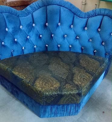 Evde yerim olmadigi ucun satiram ciddi aliciya endirim ederem Zərif