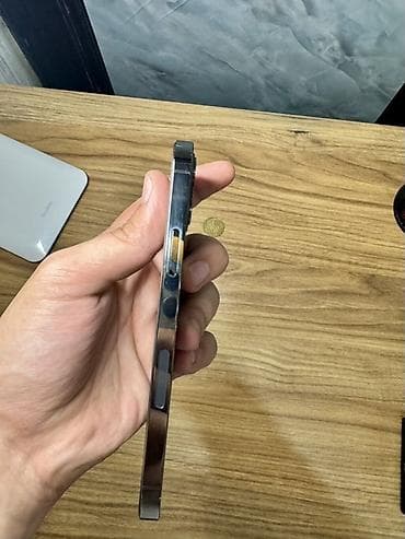 korpuslar: IPhone 12 Pro, 128 GB, Graphite, Face ID — 8
