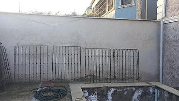 Dəmir pəncərə barmaqlıqları - Material: qalın divarlı polad/çəkmə