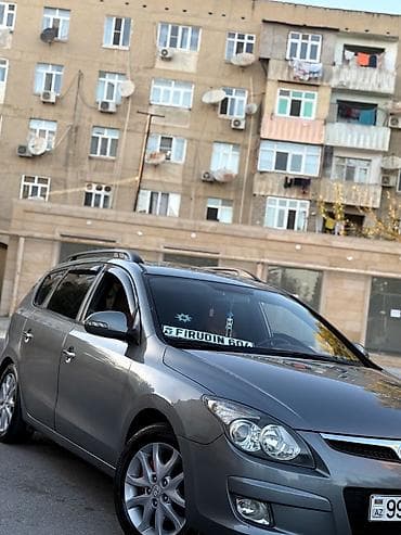 Hyundai i30: 1.6 l | Universal