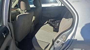 ford focus hatchback: Mitsubishi Lancer: 1.6 l | 2006 il 466000 km Sedan — 8