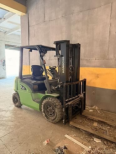 arxa panel: Hangcha 2.0T daxiliyanma mühərrikli forklift - Yükqaldırma sinfi: 2 — 4