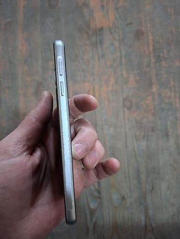 samsung a52 satilir: Samsung Galaxy A3, 16 GB, İki sim kartlı — 3