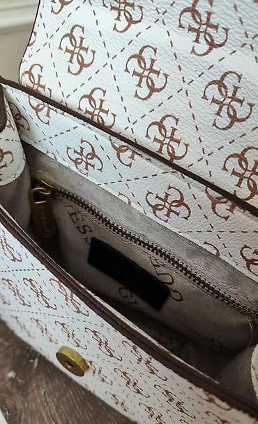 guess ranac: Çiyin çantası, Guess — 3