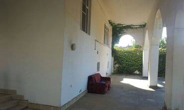 heyət evi: 8 otaq, 220 kv. m, Orta təmir — 15