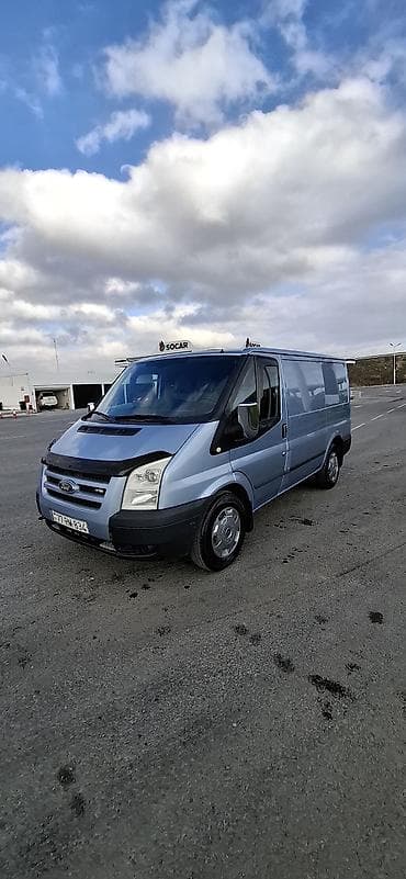 Ford Transit yük dasinmasi Yuk dasima xidmeti Yuk dasima Ford Transit — 1