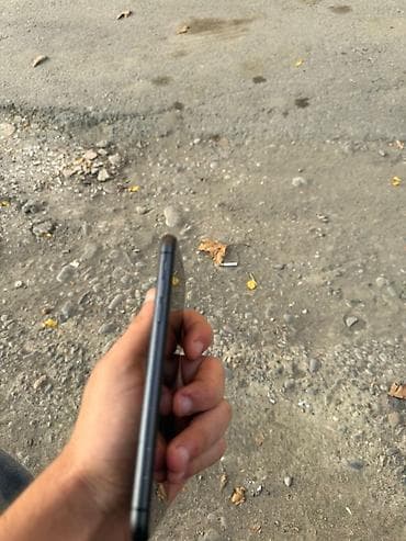 apple ipad 11: IPhone 11, 128 GB, Qara, Simsiz şarj, Face ID — 3