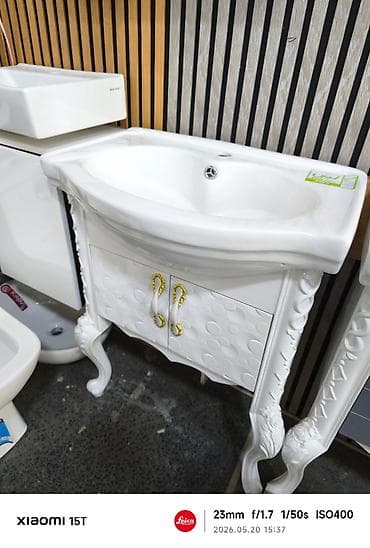 Moydadırlar: Ağ rəngli vannaya dəst – lavabo ilə inteqrə olunmuş dekorativ şkaf - — 1