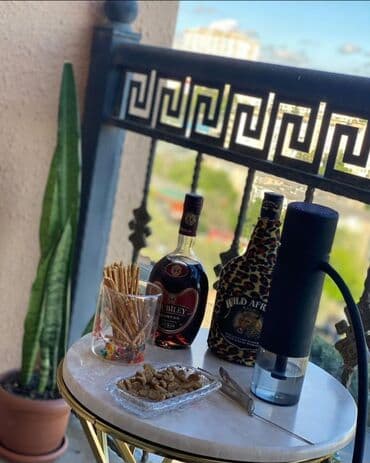 iqos iluma i: Avtomobil üçün nəzərdə tutulmuş portativ qəlyan. Yığcam silindrik — 5