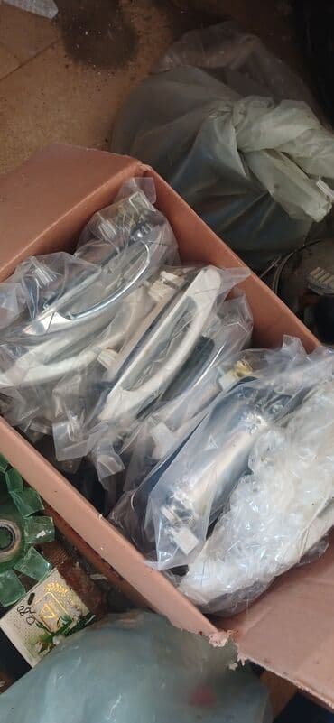 turbo az ford transit 1999: Məhsul: Avtomobil qapı dəstəkləri (xarici qapı tutacaqları) Təsvir: - — 2