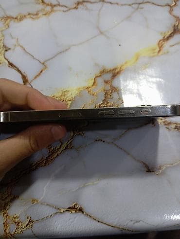keys sat: IPhone 14 Pro, 128 GB, Qızılı, Face ID — 4