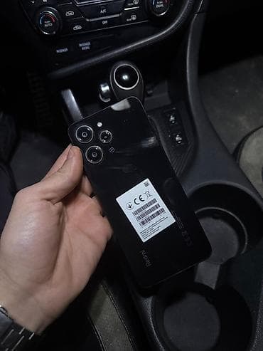 vidyo kameralar: Redmi 12, 128 GB, rəng - Qara, Barmaq izi — 3