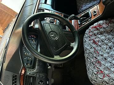 opel vectra b: Mercedes-Benz E-Class (W210) sedan - Gövdə: 4 qapılı sedan, gümüşü — 6