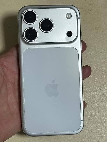 mac pro: IPhone 17 Pro, 256 GB, Natural Titanium, Simsiz şarj — 1