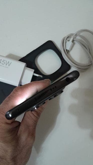 telefin: Redmi 14 pro 256 telefonda cızıq belə yoxdu adapdiri orginal — 2