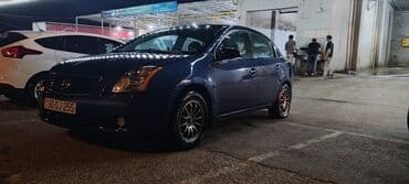 mersedes c 230: Nissan Sentra: 2 l | 2008 il Sedan — 8