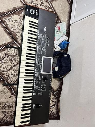 купить синтезатор бу: Синтезатор, Korg — 3