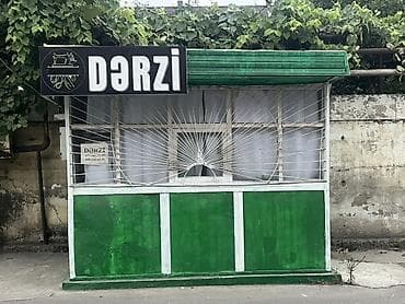 plastik qapi gence: TƏCİLİ SATILIR Metal konstruksiyalı, elektrik xətti çəkilmiş və — 1