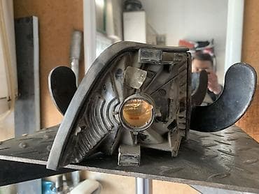 dord goz bufer: Sağ ön, BMW 3, İşlənmiş — 2