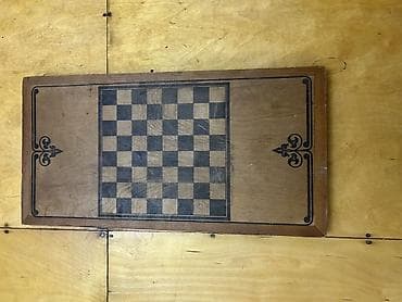 qar maskası: Taxta nərd-–şahmat lövhəsi (2-i 1-də) - Material: tam taxta korpus — 2