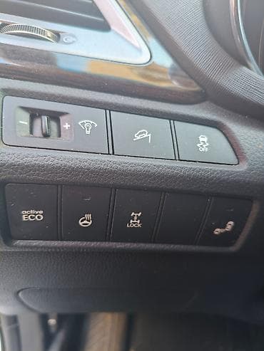 Avtomobil alışı: Hyundai Santa Fe: 2 l | 2014 il Sedan — 7