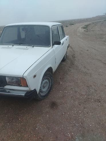VAZ (LADA) 2107: 1.5 l | 2004 il Sedan