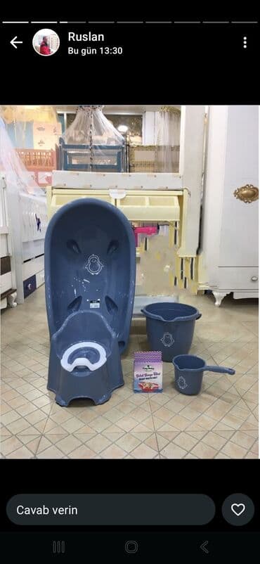 usaq qizil sirqalari: Uşağ üçün hamam dəsti 5hissədən ibarətdir:Vanna-vedrə-su — 5