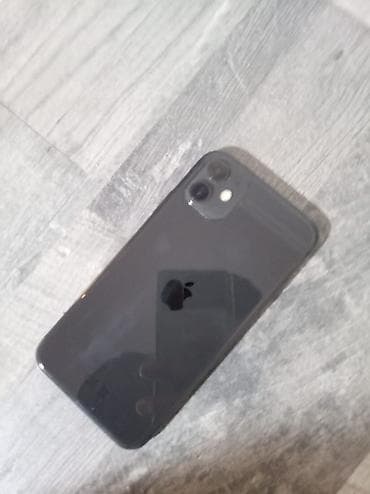 notebook ekran: IPhone 11, Qara, Face ID — 1