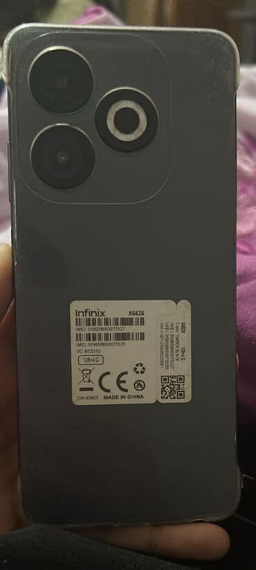 Infinix Smart 8, 128 GB, rəng - Qara