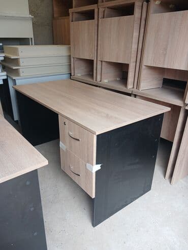 стол в кабинет руководителя: Компьютерный стол, Новый, Нераскладной, Прямоугольный стол — 1