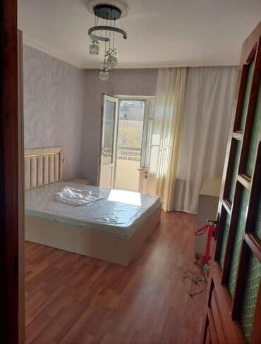 goygol rayonunda kiraye evler: Ev Ehmedlide Megastor terefde yerlesir.Evde her bir serait var.Qaz su — 5