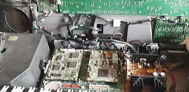 Sintezator Roland va7 va76 EM2000 G-70 hissələri satilir kimə nə