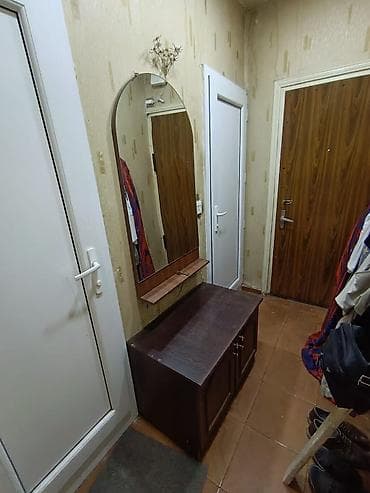 giris qapi: Mebel dəsti – qonaq otağı və dəhliz üçün - Şkaf-vitrin: Taxta — 3