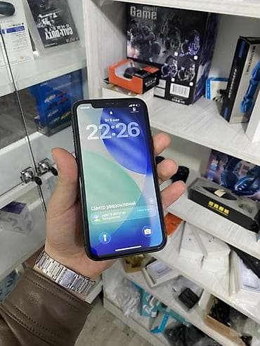 IPhone 11, 128 GB, Qara, Face ID — 2