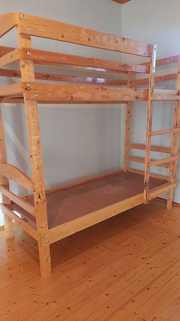 matras tək: İki mərtəbəli taxta çarpayı - Material: təbii ağac (şam tonlarında) — 3