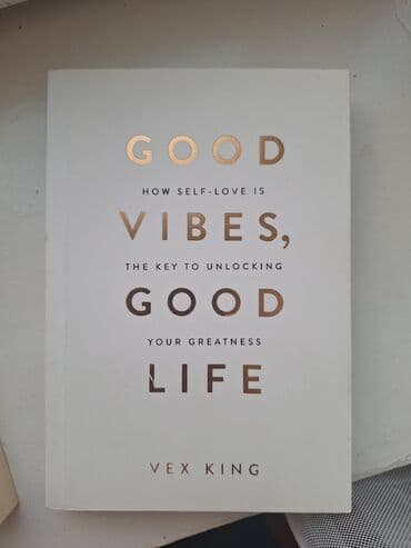 Daraq panellər: Dildə: əsasən türk dili və ingilis dili qarışıq (başlıqlar üzrə — 4