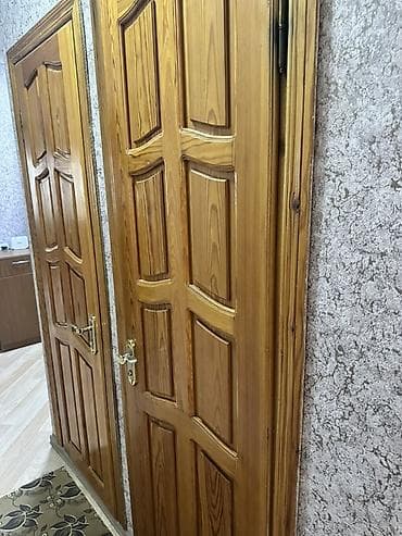 Taxta daxili qapılar – klassik dizayn - Material: tam ağac (təbii