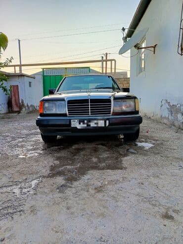 Аксессуары и тюнинг: Mercedes-Benz E 230: 2.3 л | 1990 г. Седан — 3