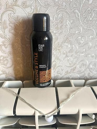 prada eynək: Şampun Keratin Həcmsiz saçlar üçün — 1