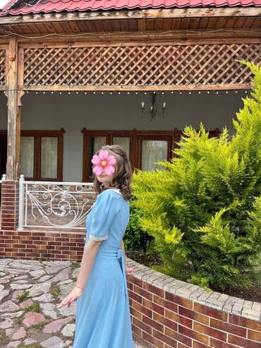 платья на прокат в баку: Вечернее платье, Миди, S — 3