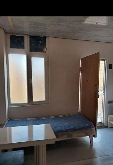 ev satlir: 1 otağ kirayə ev 150 azn tek bəy lər de qala bilər ofis haqı 20 azn — 2
