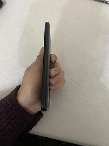 Аудиотехника: Poco M3, 128 ГБ, цвет - Черный, Кнопочный, Сенсорный, Отпечаток пальца — 3