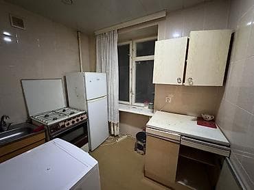 ayliq kiraye ev: Bakı, 1 otaqlı, Köhnə tikili, m. Elmlər Akademiyası, 35 kv. m — 3