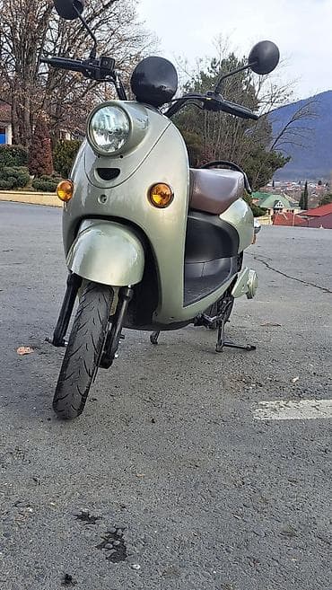 Retro üslublu şəhər skuterı – VS2 modeli - Gözoxşayan klassik dizayn