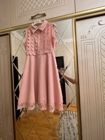 çəhrayı qadın ətəkləri: Ətəklər — 1