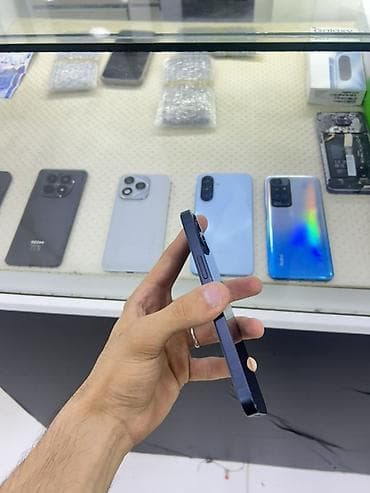 iphone 800: IPhone 13, 128 GB, Midnight, Face ID — 5