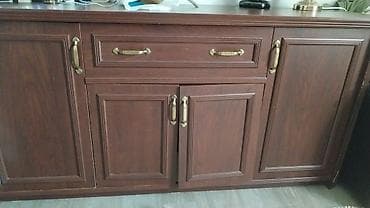 Məhsul: Qonaq otağı üçün vitrinli mebel dəsti + servis qabları — 3